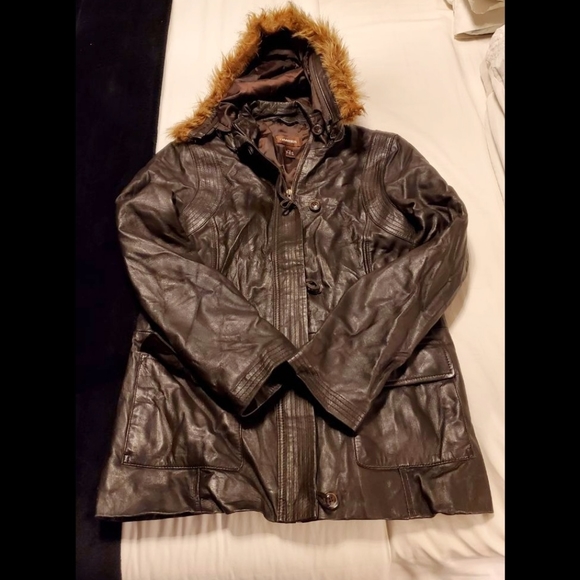 Danier Genuine Leather Women Jacket Brown Size M - Picture 1 of 2